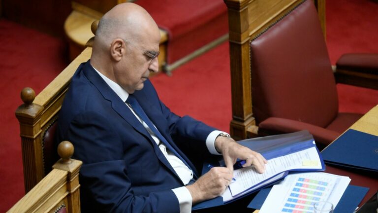 Απόσυρση βαθμολογίου – Ανοιχτή επιστολή ΠΟΜΕΝΣ σε Νίκο Δένδια