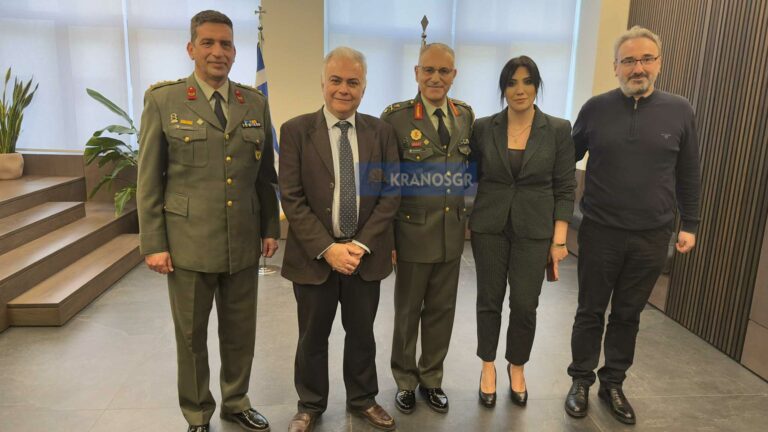 Διακόπουλος: Παρών για να τιμήσει μια επιτυχημένη θητεία στο ΓΕΣ