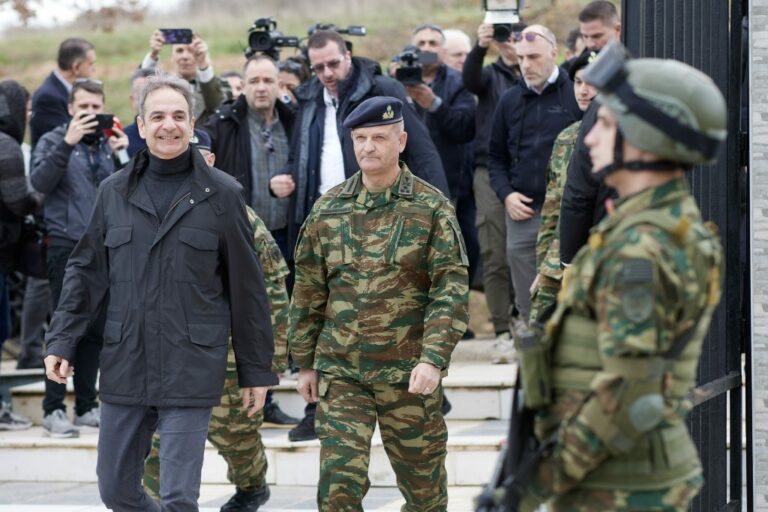Στον Έβρο ο Κυριάκος Μητσοτάκης – Καθοριστική η συνδρομή των ΕΔ στην αντιμετώπιση των πλημμυρών