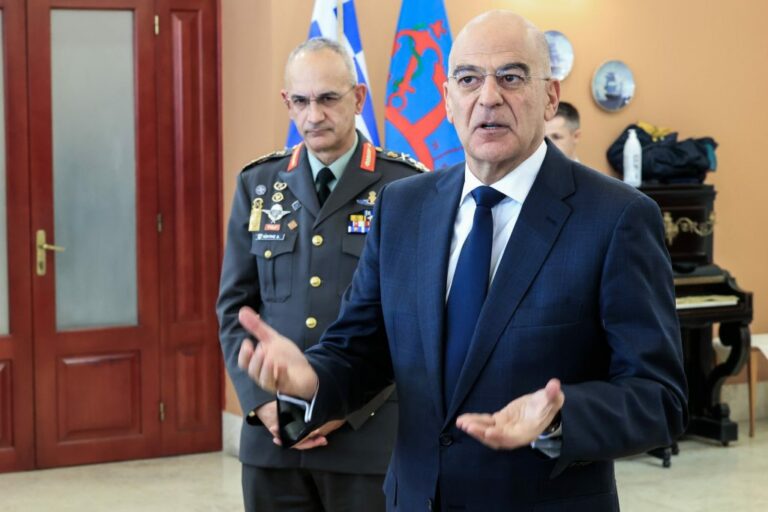 Στελέχη σε Δένδια: Αυστηροί έλεγχοι σε Λέσχες και ΚΑΑΥ