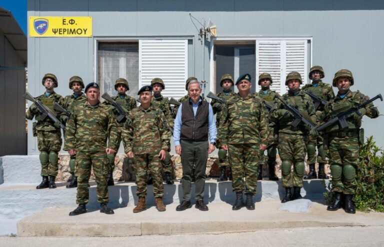 Σε φυλάκια της ΑΣΔΑΑΜ ο ΥΦΕΘΑ Θ. Δαβάκης