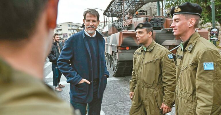 Δικαίωμα στις εκλογές αποκτά ο Παύλος Ντε Γκρες