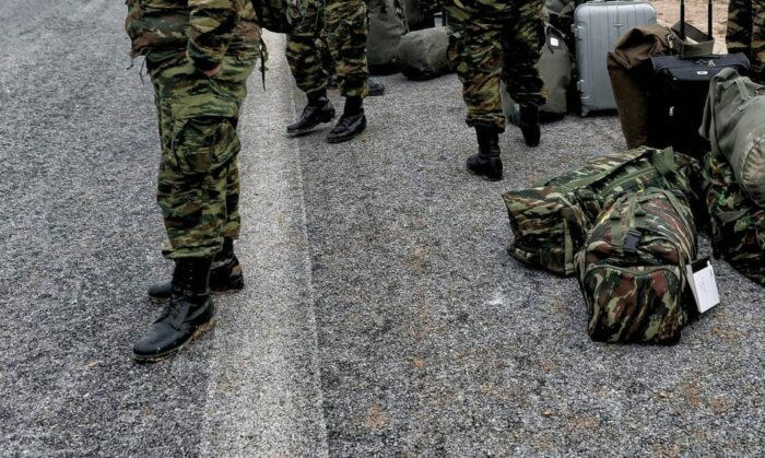 ΤΩΡΑ: Κοινοποιούνται μεταθέσεις στο Στρατό Ξηράς